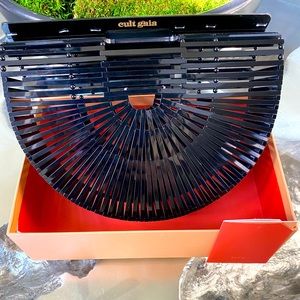 Brand new Cult Gaia acrylic ark bag!!